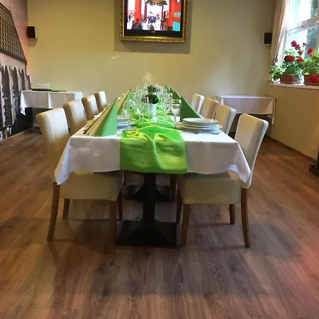 شقة فندقية Hotelik Kosice 3*